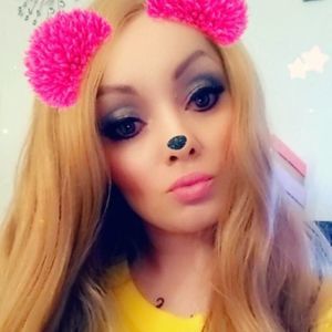 Meet your Posher, Melanie